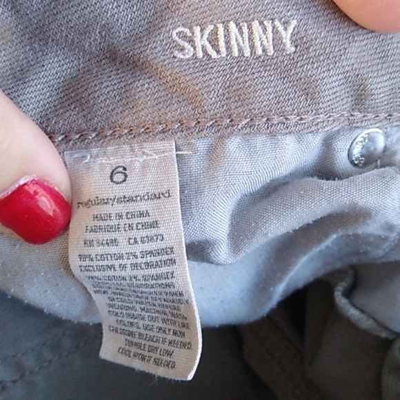 American Eagle Outfitters Women's Skinny Stretch Jeans 6Reg - Picture 8 of 8